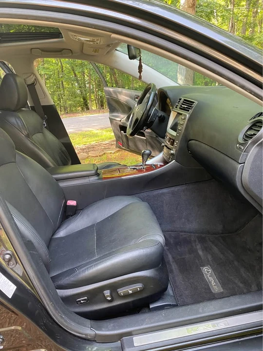 2008 Lexus IS 2nd Gen - Image 14 of 20
