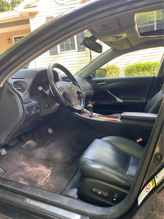 2008 Lexus IS 2nd Gen - Image 13 of 20