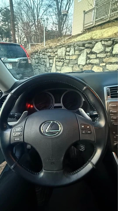 2008 Lexus IS 2nd Gen - Image 6 of 9