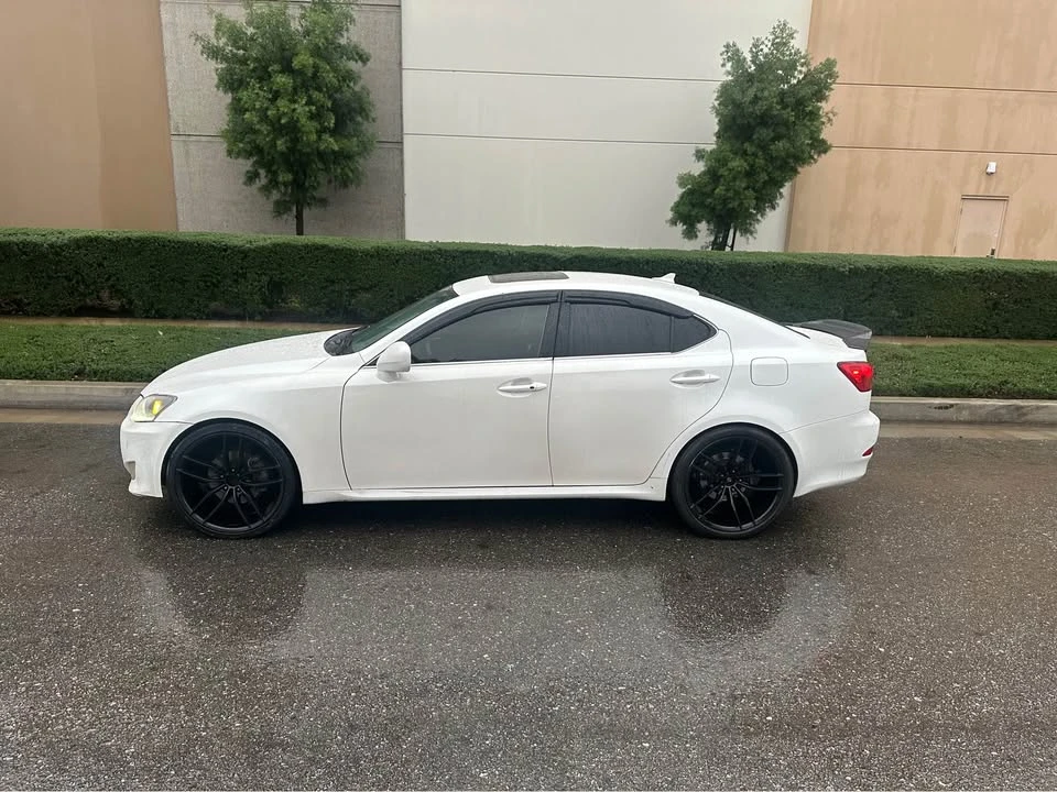 2008 Lexus IS 2nd Gen - Image 4 of 5
