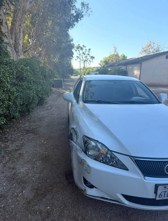 2008 Lexus IS 2nd Gen - Image 2 of 7
