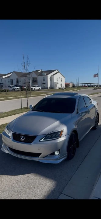 2008 Lexus IS 2nd Gen - Image 8 of 9