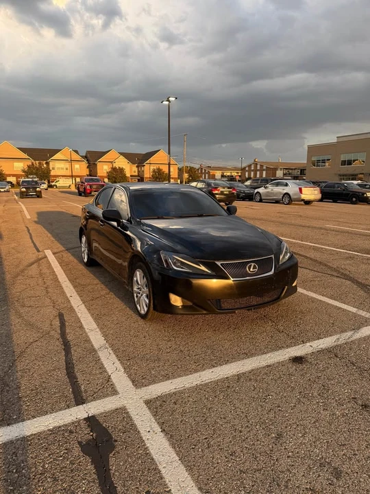 2008 Lexus IS 2nd Gen - Image 4 of 9