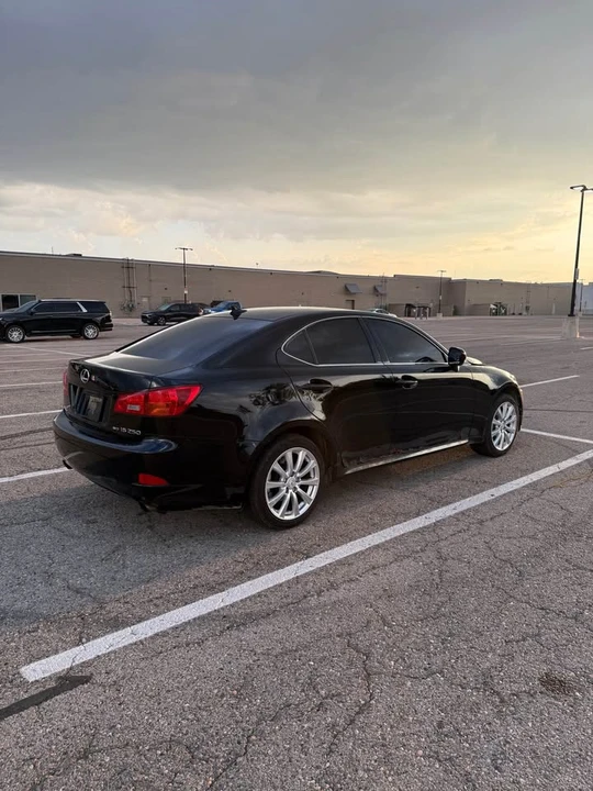 2008 Lexus IS 2nd Gen - Image 5 of 9