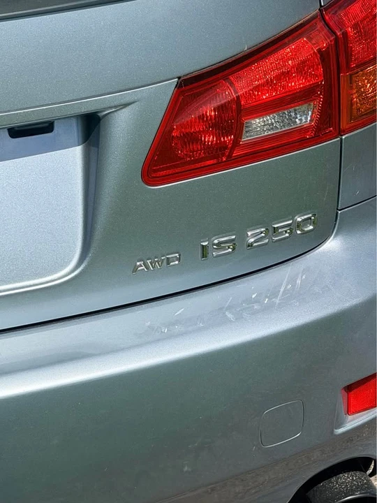 2008 Lexus IS 2nd Gen - Image 11 of 18