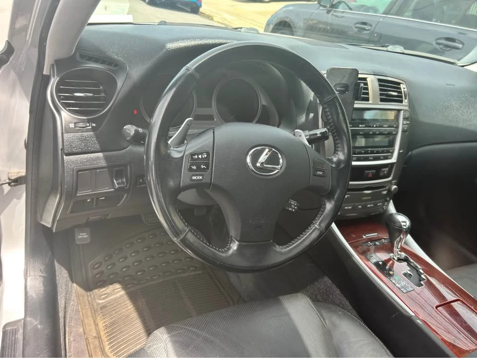 2008 Lexus IS 2nd Gen - Image 7 of 8