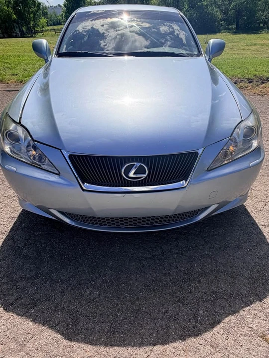 2008 Lexus IS 2nd Gen - Image 14 of 18