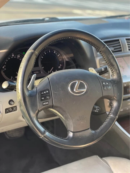 2008 Lexus IS 2nd Gen - Image 9 of 12