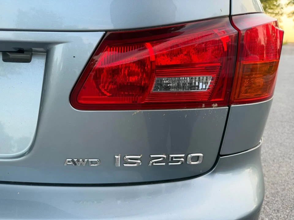 2008 Lexus IS 2nd Gen - Image 7 of 7
