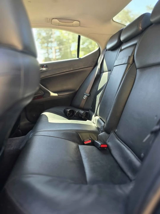 2008 Lexus IS 2nd Gen - Image 12 of 19