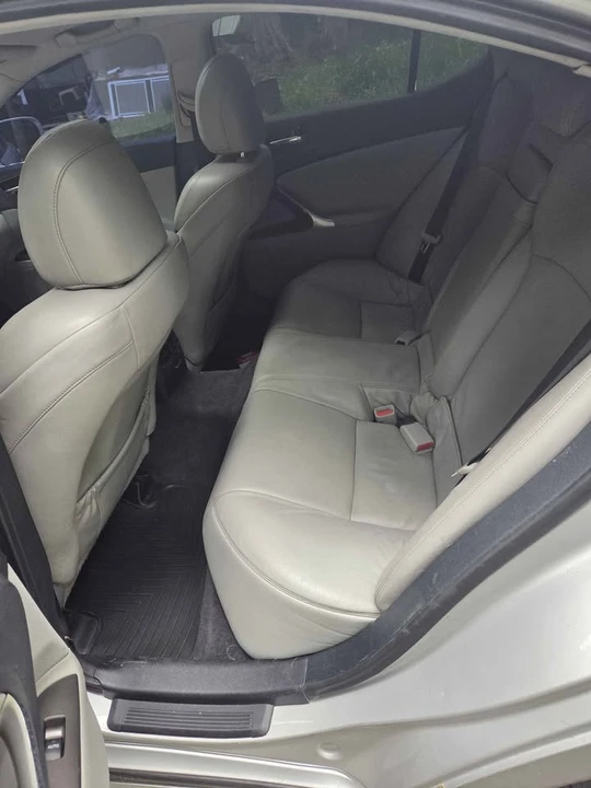 2008 Lexus IS 2nd Gen - Image 11 of 14