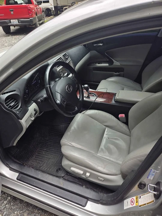 2008 Lexus IS 2nd Gen - Image 7 of 14