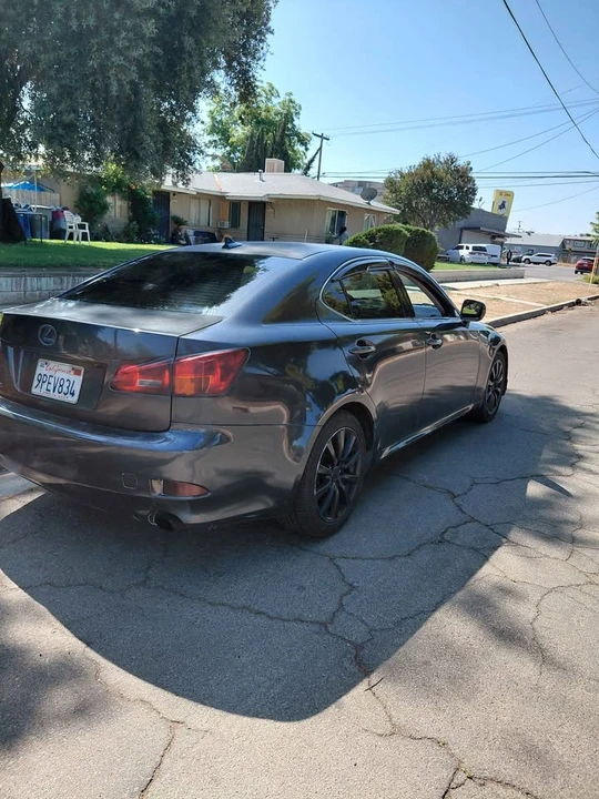 2008 Lexus IS 2nd Gen - Image 6 of 12