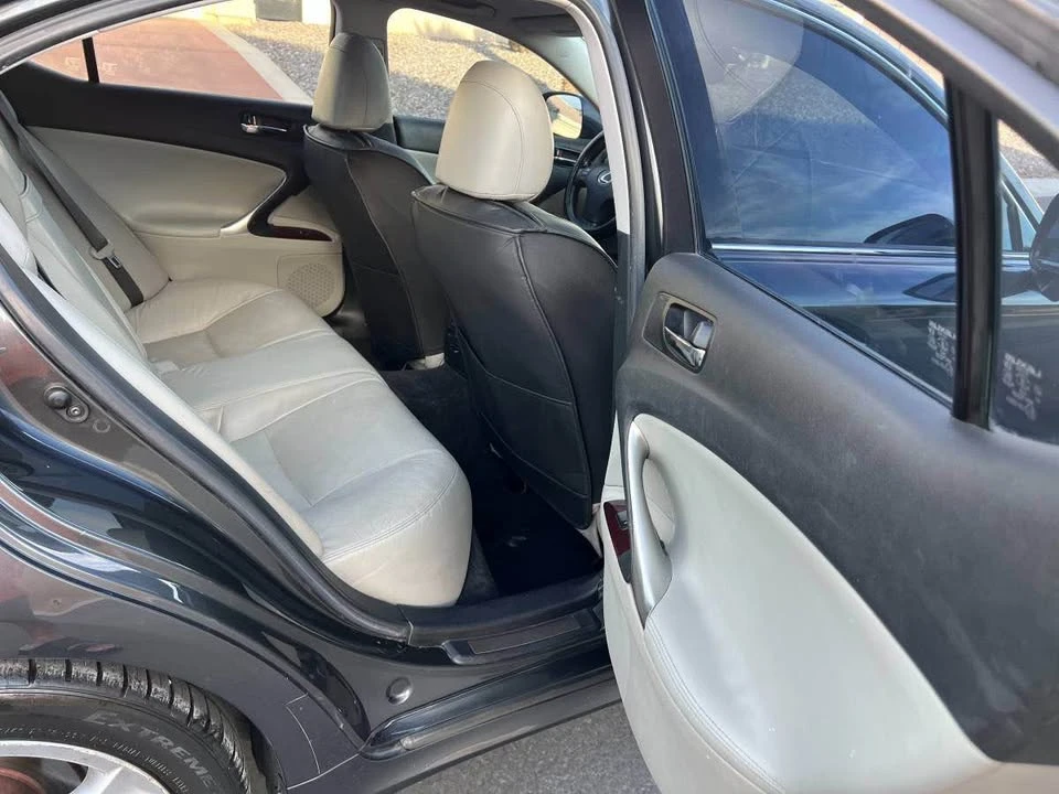 2008 Lexus IS 2nd Gen - Image 18 of 20