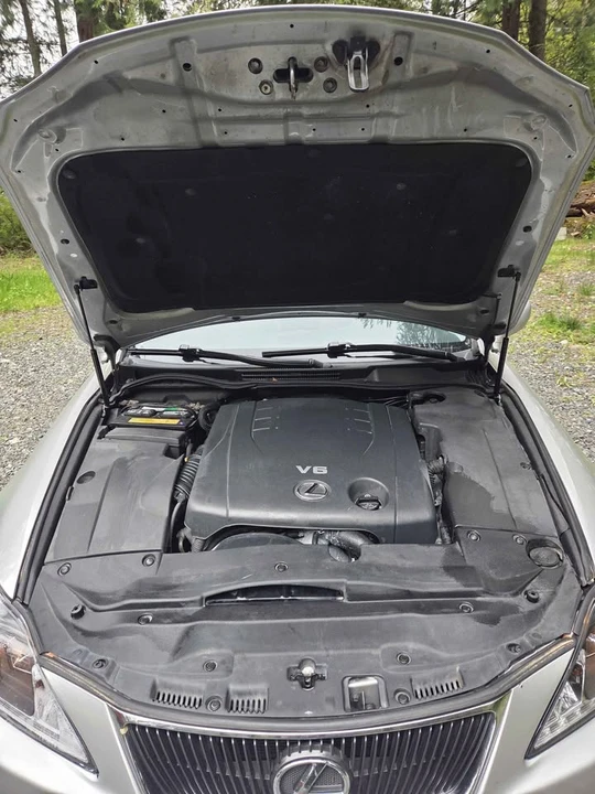 2008 Lexus IS 2nd Gen - Image 13 of 14
