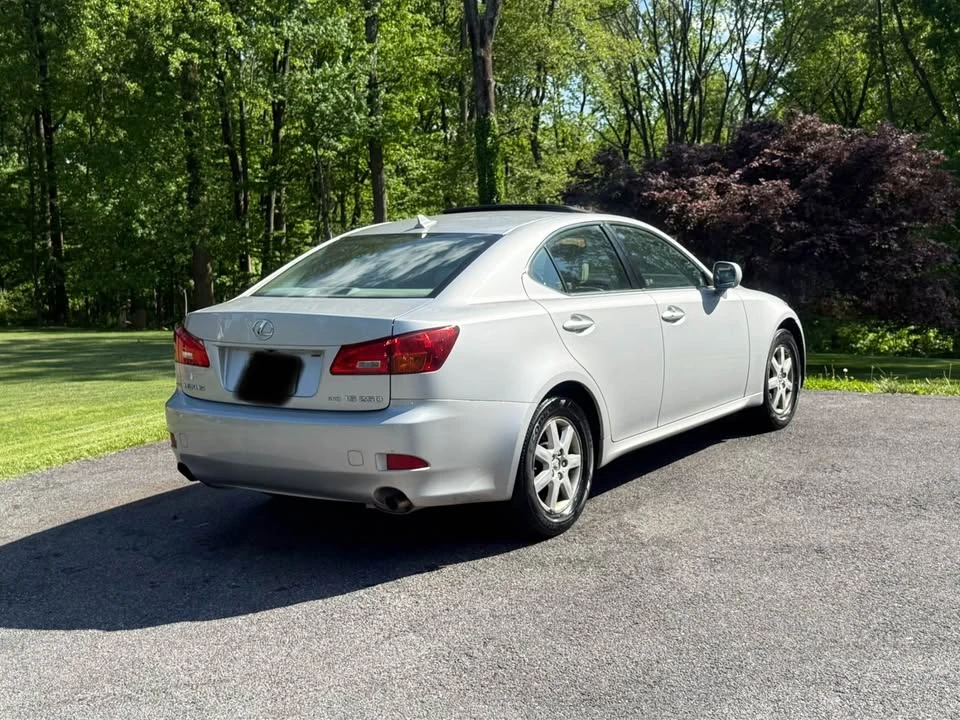 2008 Lexus IS 2nd Gen - Image 9 of 20