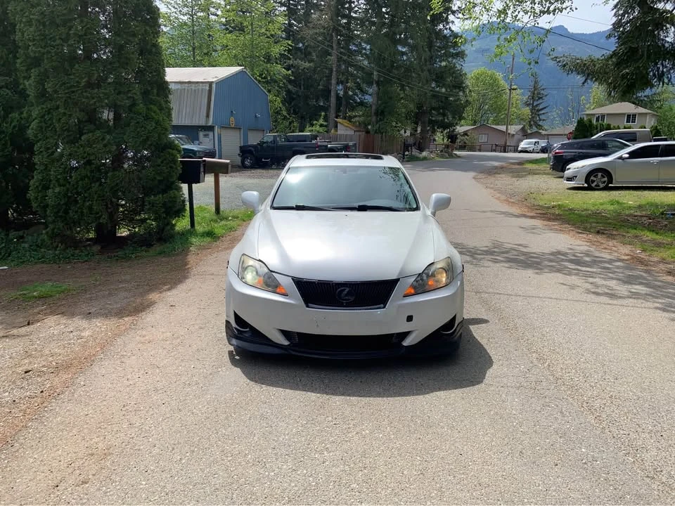 2008 Lexus IS 2nd Gen - Image 2 of 12