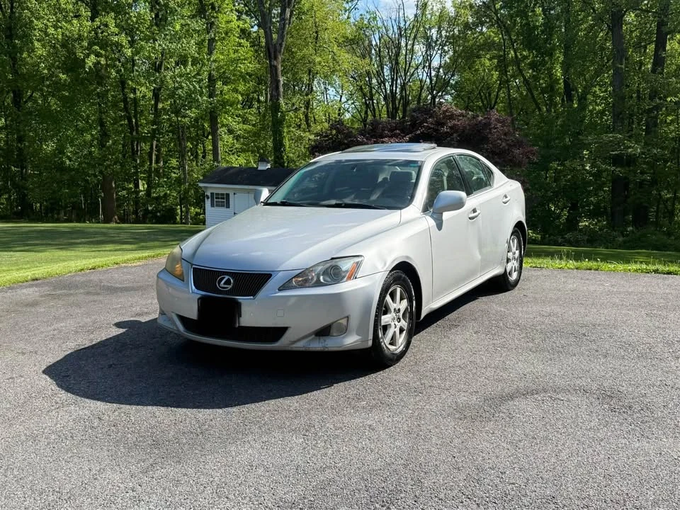 2008 Lexus IS 2nd Gen - Image 13 of 20
