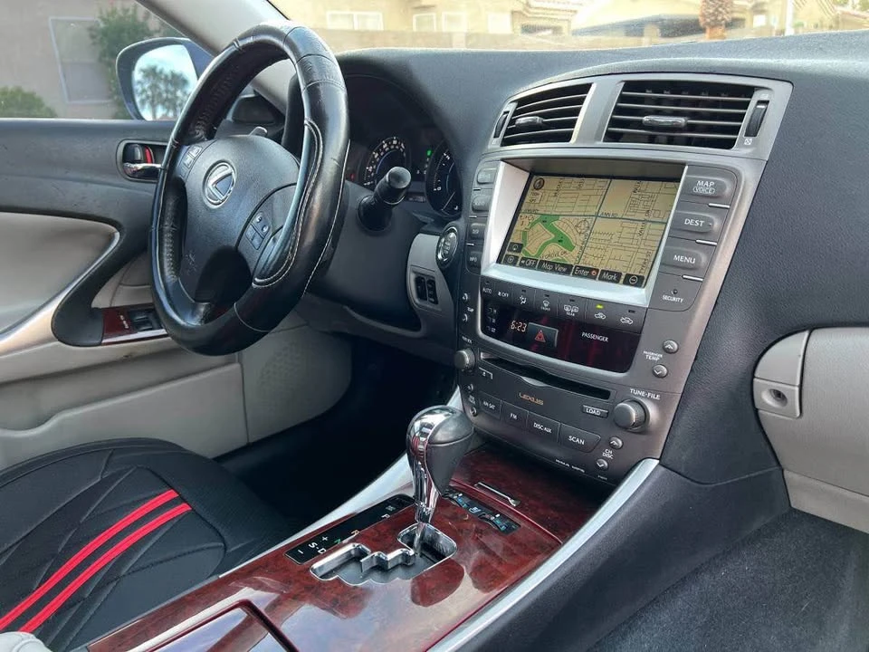 2008 Lexus IS 2nd Gen - Image 17 of 20