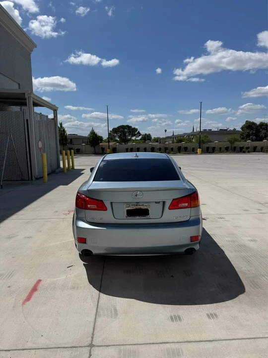 2008 Lexus IS 2nd Gen - Image 5 of 10