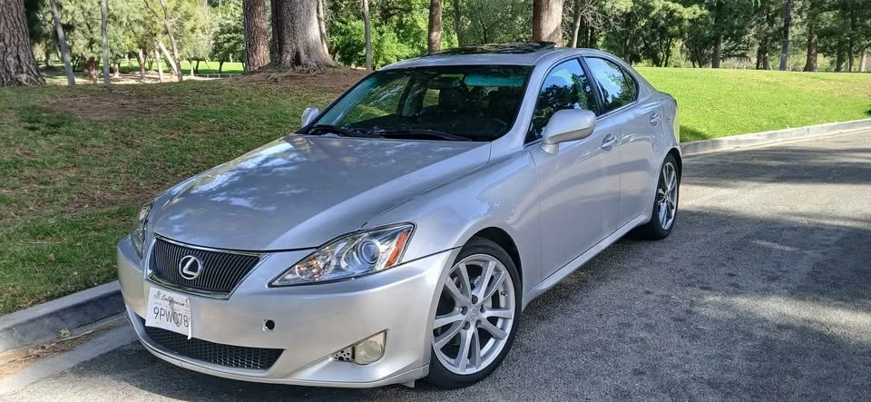 2008 Lexus IS 2nd Gen - Image 6 of 9