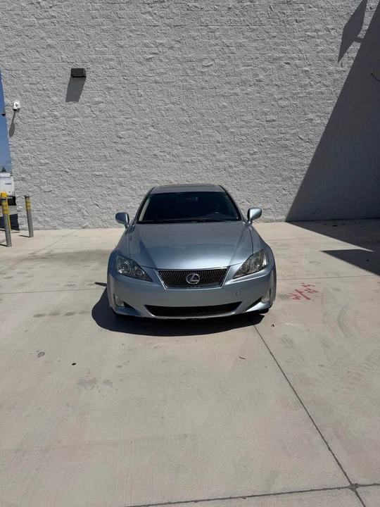 2008 Lexus IS 2nd Gen - Image 2 of 10