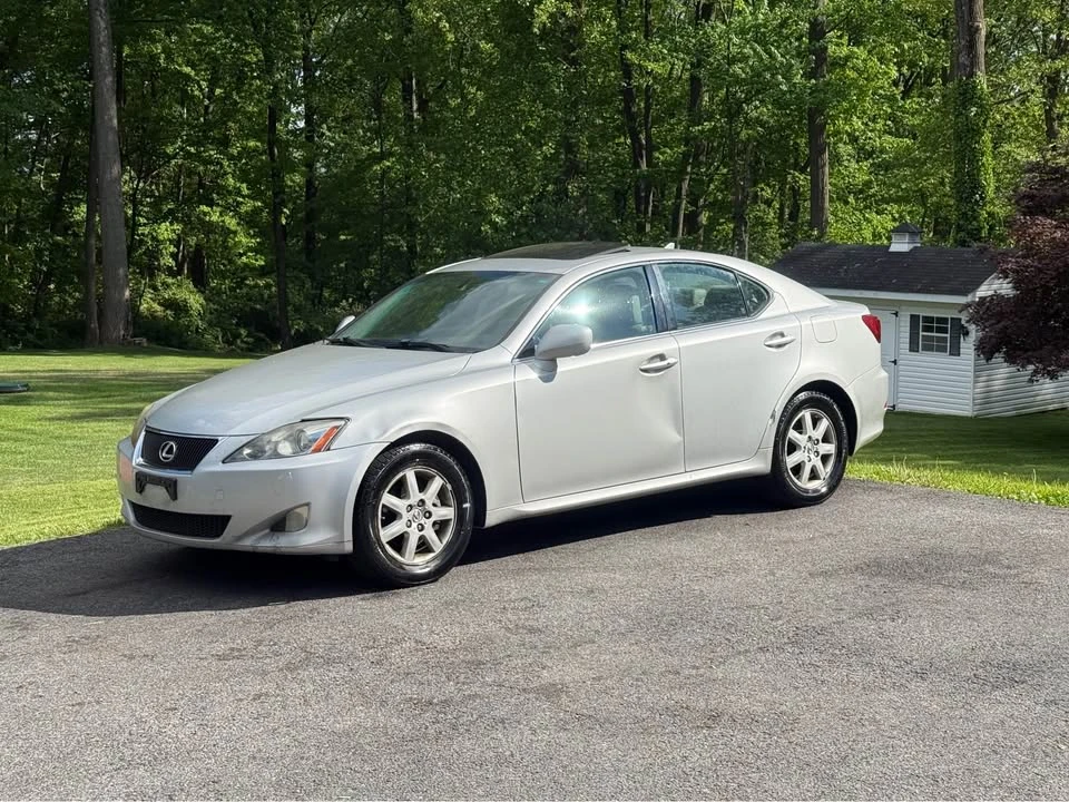 2008 Lexus IS 2nd Gen - Image 15 of 20