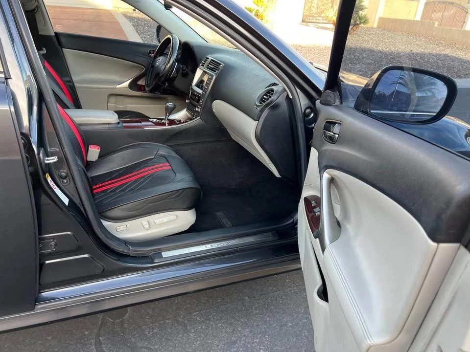 2008 Lexus IS 2nd Gen - Image 16 of 20