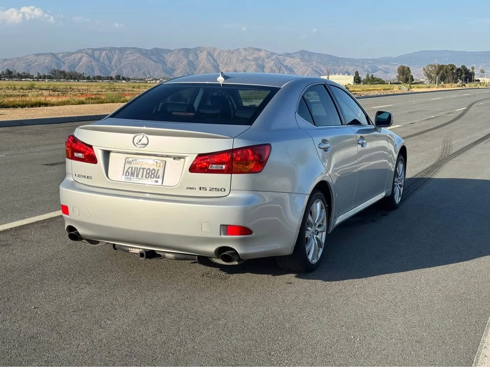 2008 Lexus IS 2nd Gen - Image 2 of 10
