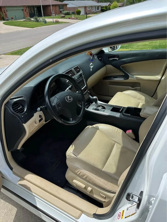 2008 Lexus IS 2nd Gen - Image 3 of 8