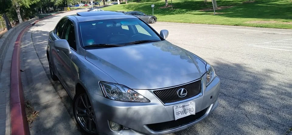 2008 Lexus IS 2nd Gen - Image 5 of 9