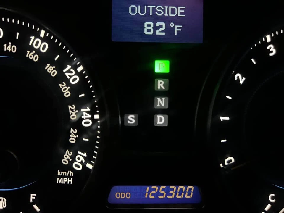 2008 Lexus IS 2nd Gen - Image 10 of 20
