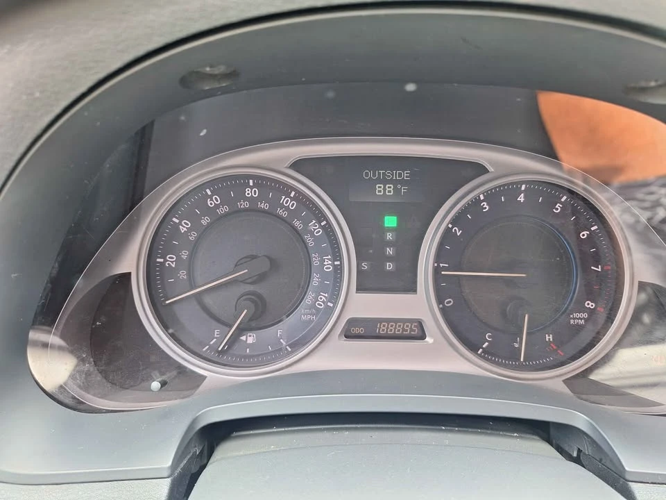 2008 Lexus IS 2nd Gen - Image 11 of 12