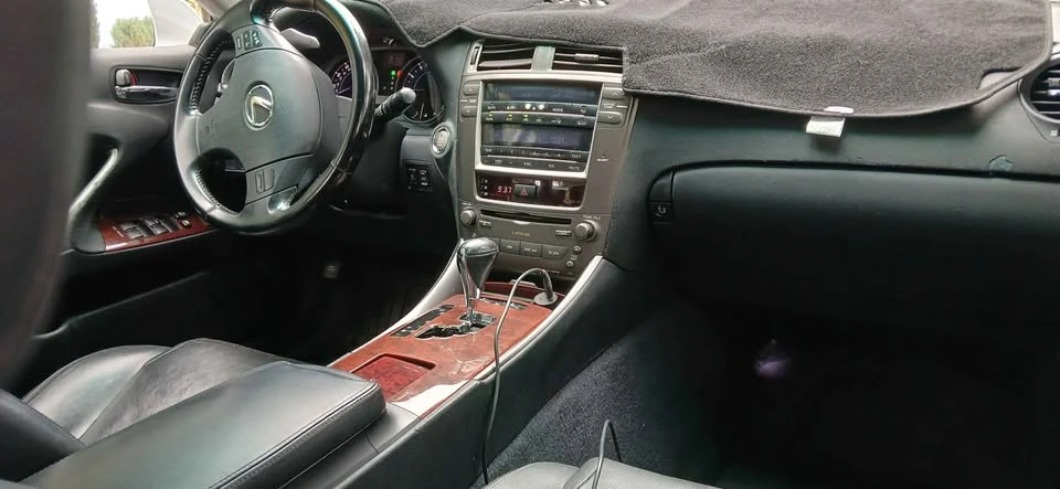 2008 Lexus IS 2nd Gen - Image 15 of 19