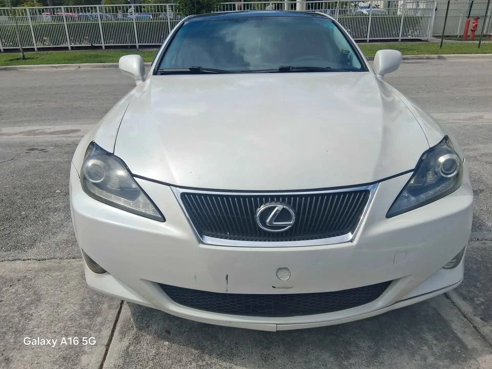 2008 Lexus IS 2nd Gen - Image 4 of 6