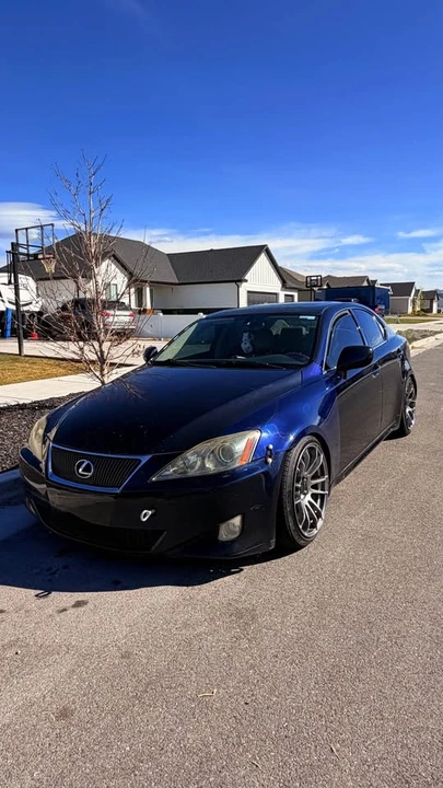 2008 Lexus IS 2nd Gen - Image 3 of 8