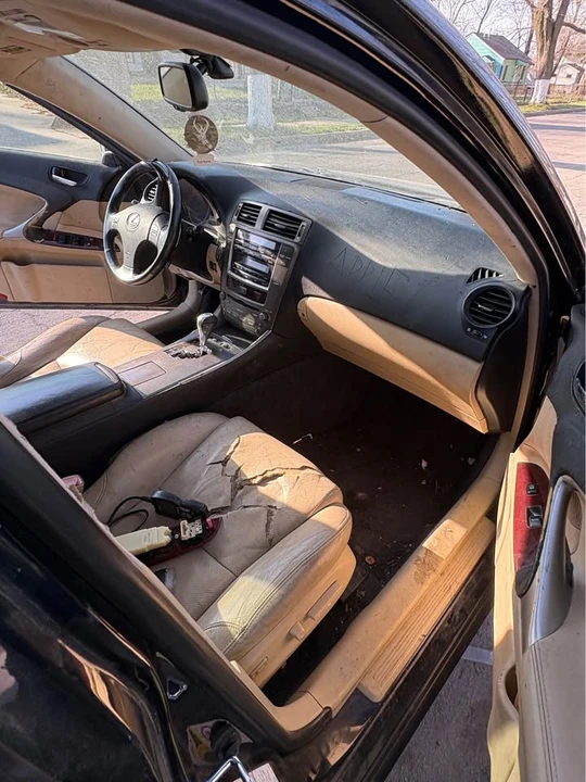 2008 Lexus IS 2nd Gen - Image 13 of 17