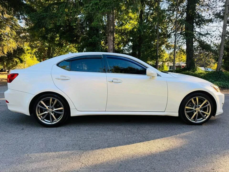 2008 Lexus IS 2nd Gen - Image 7 of 18