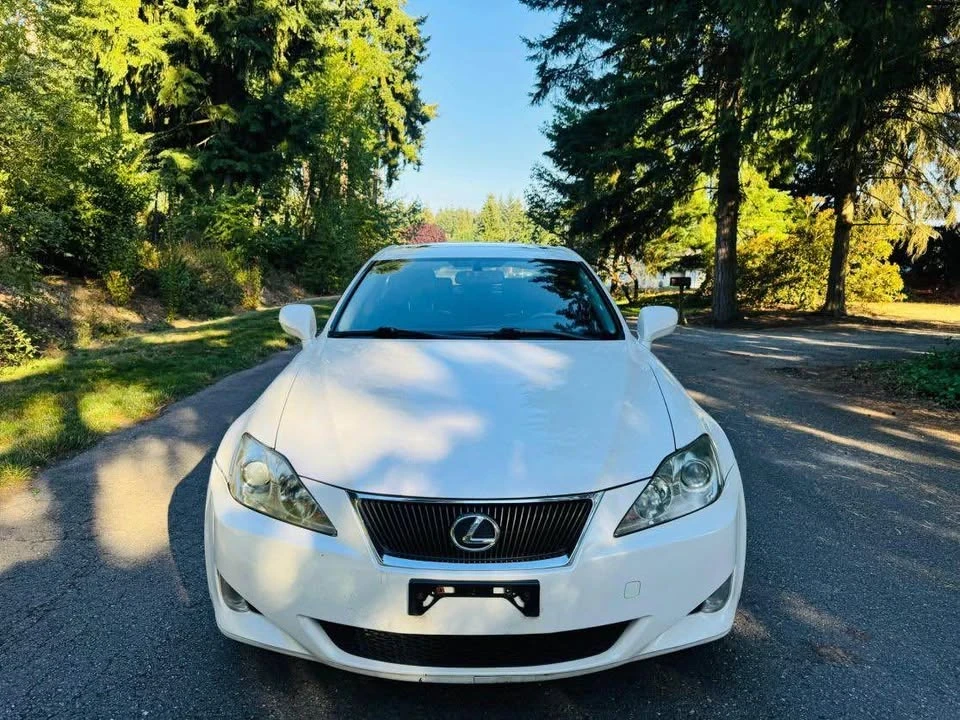 2008 Lexus IS 2nd Gen - Image 9 of 18