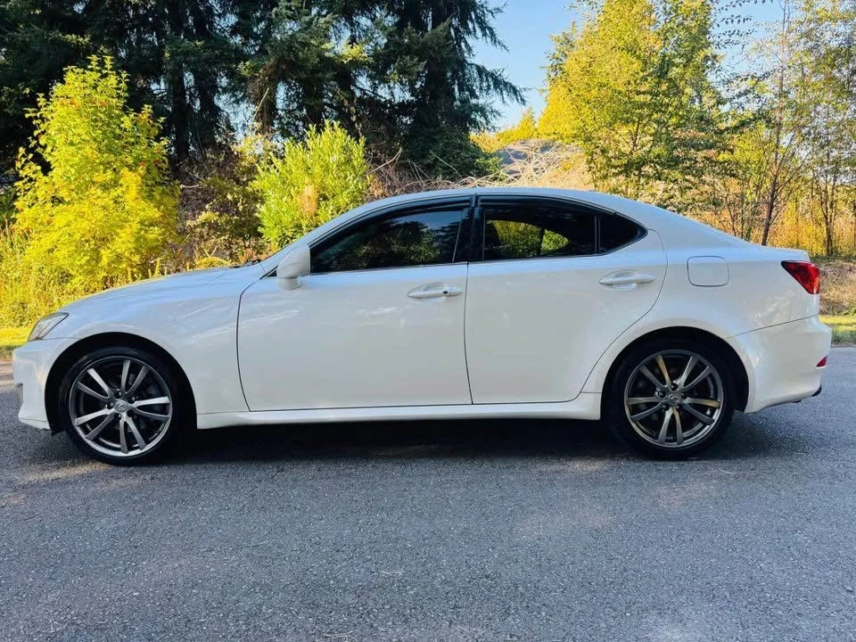 2008 Lexus IS 2nd Gen - Image 3 of 18