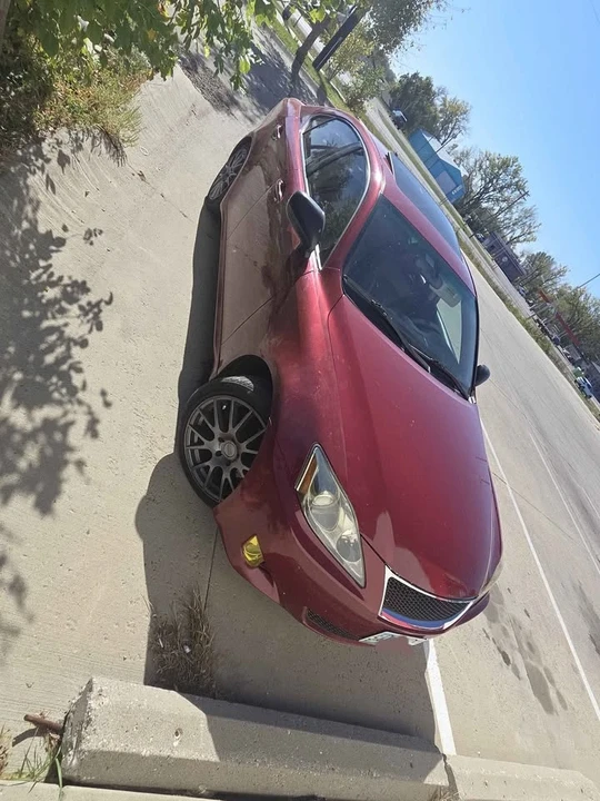 2008 Lexus IS 2nd Gen - Image 5 of 6
