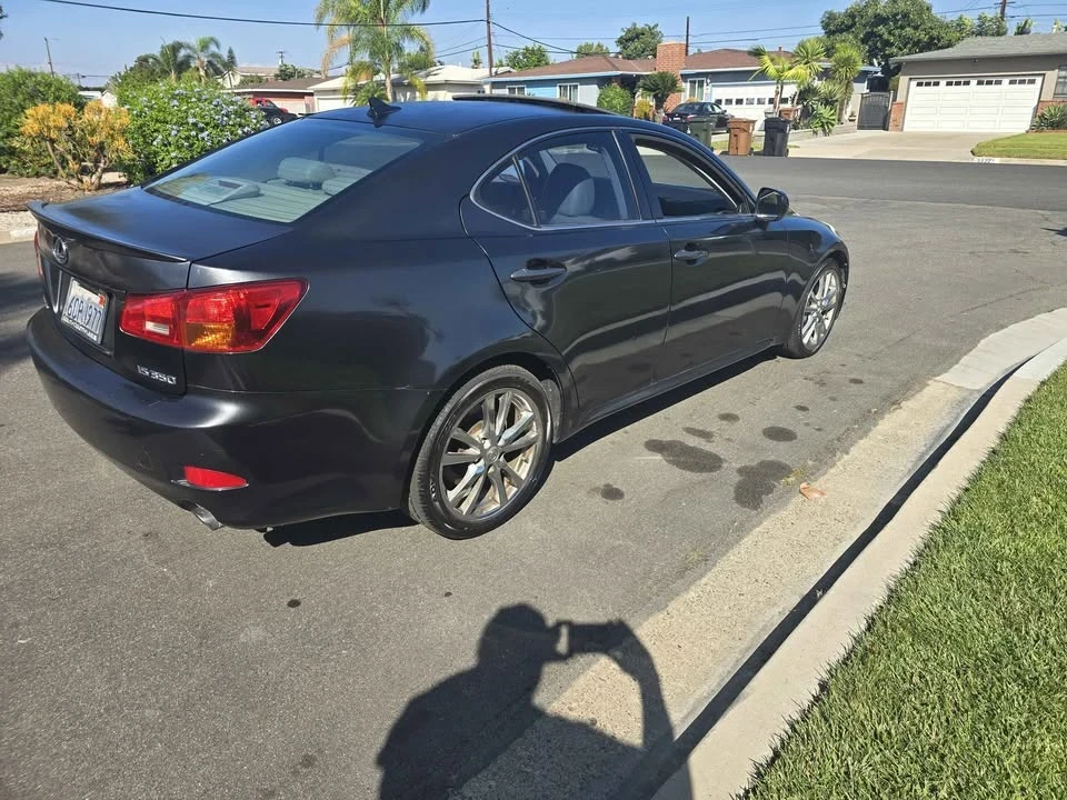 2008 Lexus IS 2nd Gen - Image 2 of 10