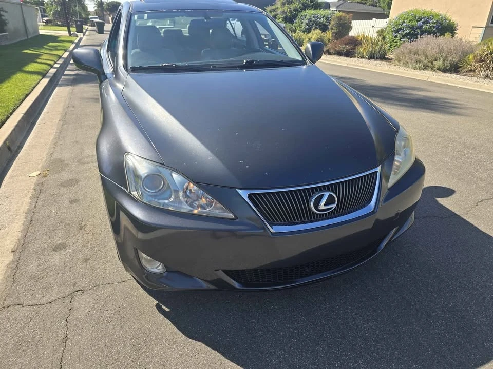 2008 Lexus IS 2nd Gen - Image 3 of 10