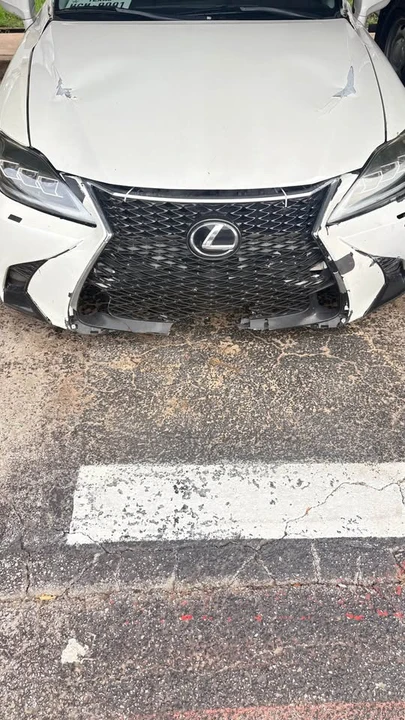 2008 Lexus IS 2nd Gen - Image 2 of 4