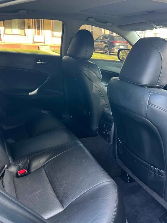 2008 Lexus IS 2nd Gen - Image 14 of 19