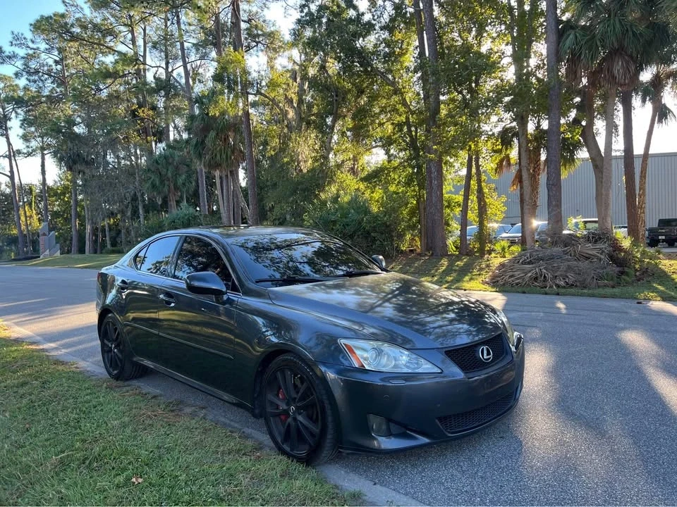 2008 Lexus IS 2nd Gen - Image 2 of 12