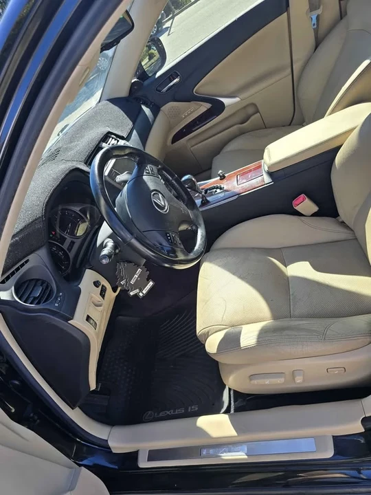 2008 Lexus IS 2nd Gen - Image 7 of 9