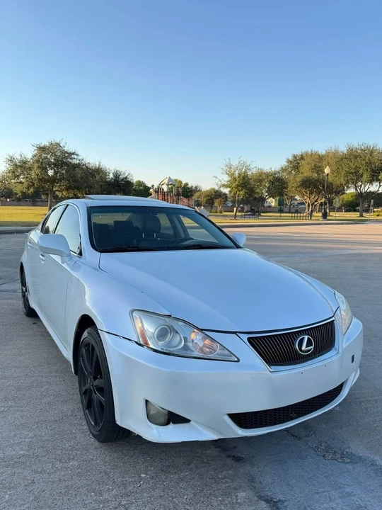 2008 Lexus IS 2nd Gen - Image 4 of 13