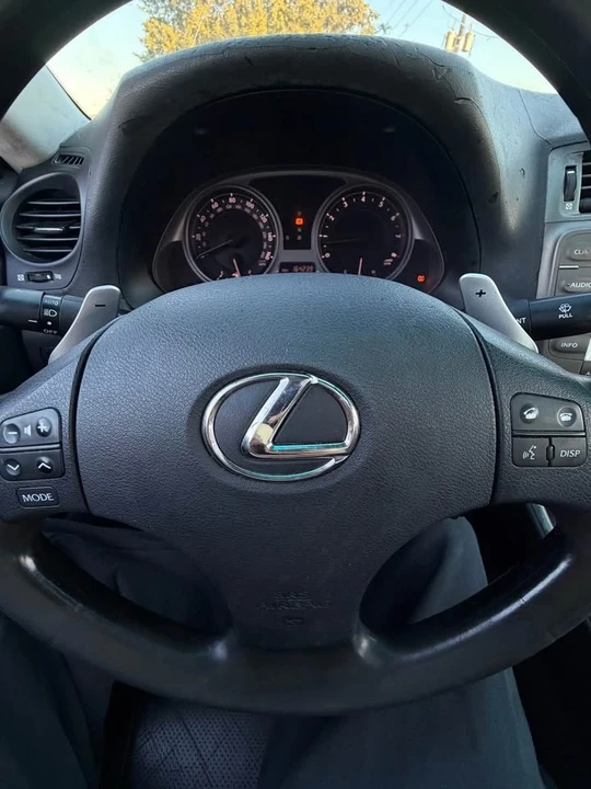 2008 Lexus IS 2nd Gen - Image 12 of 13