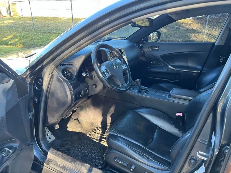 2008 Lexus IS 2nd Gen - Image 6 of 12